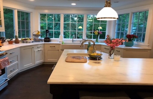 Chappaqua House | The Best of Both Worlds: For nature lovers but close to New York City