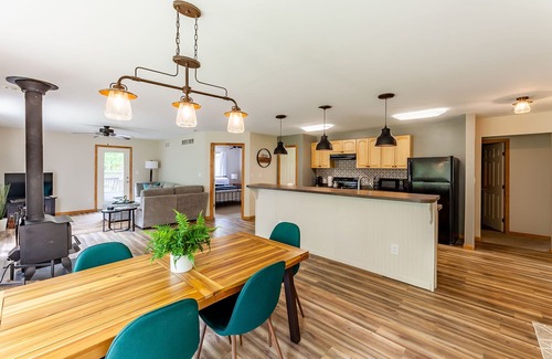 Pentwater House | The Birchwood Escape - Entire Vacation Home close to the lake and dunes