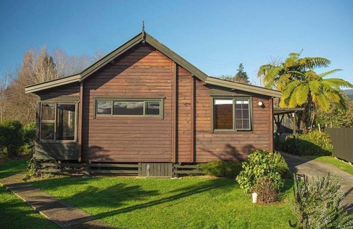 Takaka House | The Birds Nest - Serene Hideaway