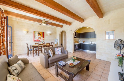 Xaghra Villa | The Blue House Holiday Home