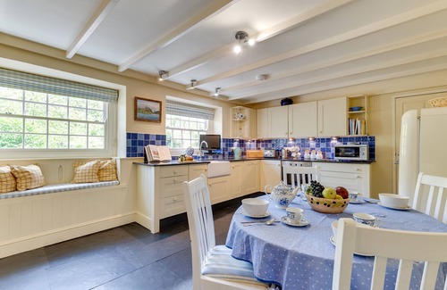 Little Petherick House | The Boathouse - Four Bedroom House, Sleeps 8