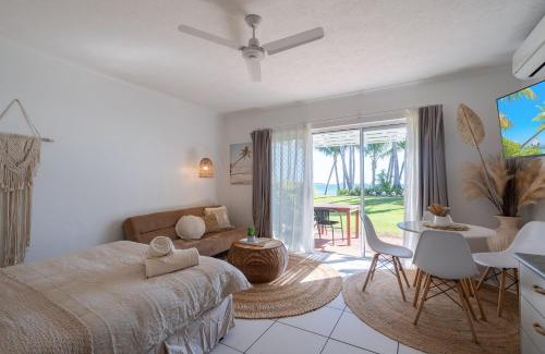Dolphin Heads Apartment | The Bohemian on the Beach