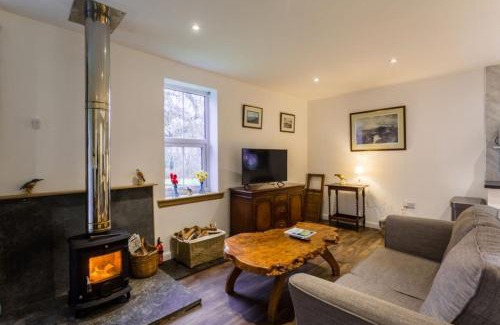 Dingwall Apartment | The Bungalow - Ardullie Lodge