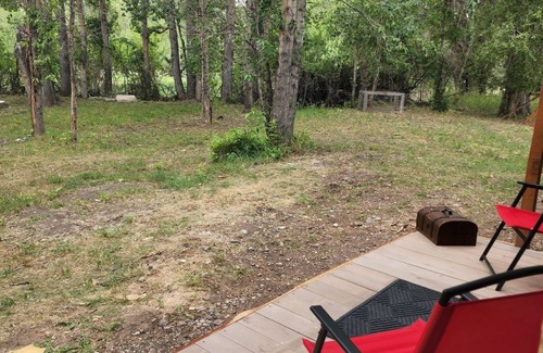 Augusta Cabin | The Bunkhouse-within walking distance to Main Street Augusta