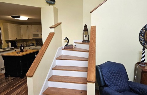 Merritt House | The "C" Hammock–Your Relaxing Bay River Getaway