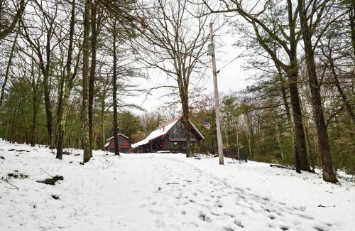 Rowland House | The Cabin at Deep Hollow