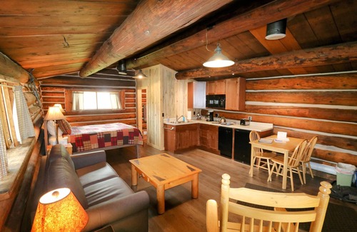 Clark Cabin | The Cabins at Historic Columbine
