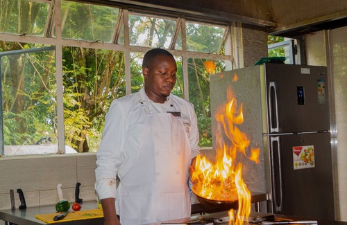 Siaya Hotel | The Candela Hotel