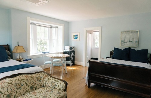Southport Bed & Breakfast | The Carriage House Inn Bed and Breakfast