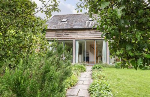 Ebbesborne Wake House | The Cart Barn