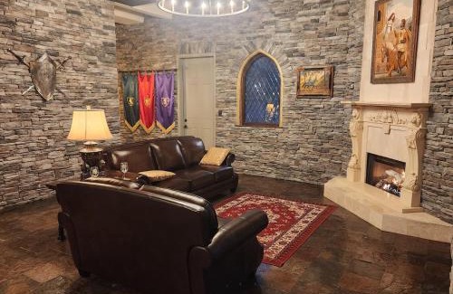 Adairsville Villa | The Castle at Kingston
