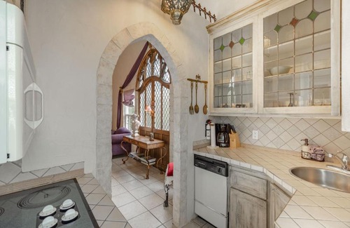 Chemainus House | The Castle