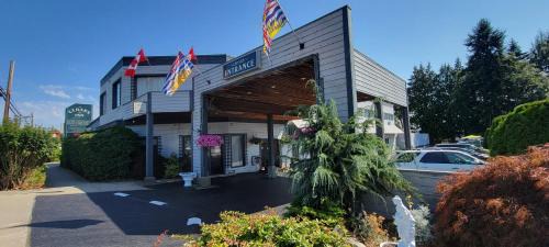 Gibsons Hotel | The Cedars Inn Hotel & Convention Centre