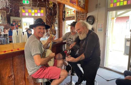 Gulgong Hotel | The Centennial Hotel Gulgong
