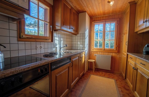 Barboleusaz Ski Chalet | The chalet is ideally located in a quiet area just above the Place de la Barboleuse in Gryon with it