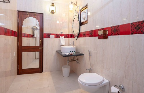 Dera Gopipur Hotel | The Chateau Garli