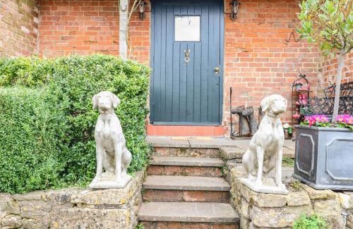 Stretton on Fosse House | The Cheese Room