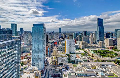 Garden District Apartment | The Cityscape by Instant Suites - PentHouse Unit