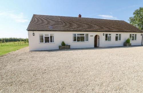 Witney House | The Clealings