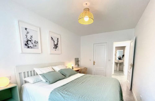 Porto de Espasante Apartment | The Cliffs - Golden Espasante