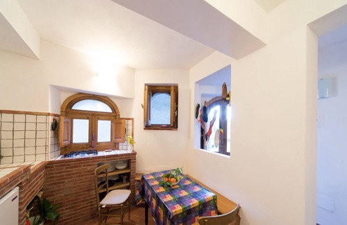 Gallodoro Apartment | The Clock Houses – Calzolaio