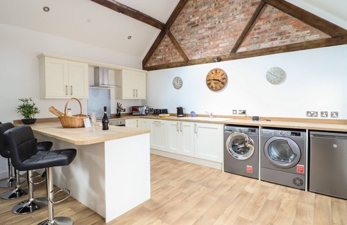 Montgomery Cottage | THE CLOCKHOUSE, pet friendly, character holiday cottage in Montgomery