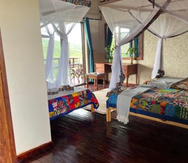 Western Uganda National Parks House | The Coffee Lodge at Clarke Farm