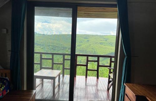 Western Uganda National Parks House | The Coffee Lodge at Clarke Farm