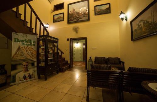 Mount Abu Resort | The Colonial Manek Manor