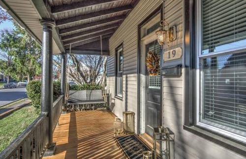 Mount Joy House | The Conservatory-20 min to Lanc