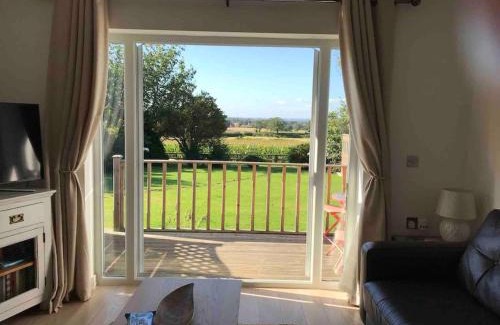 Grendon House | The Cottage in Baxterley. Peaceful home from home. Beautifully finished.
