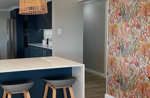 Nahoon House | “The Cottage' Morgan Bay with breathtaking views