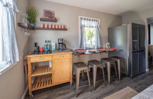 Sioux Falls House | The Cottage on Lowell, Near I-229, Sleeps 6, Dog Friendly