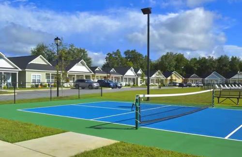 Midland City House | The Cottages 2BR 2BA Dothan Pool Dog Park Pickle Ball Gym
