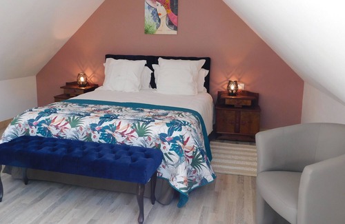Guerlesquin House | The countryside 20 minutes from the beaches, cottage with swimming pool