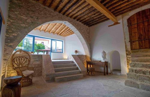 Episkopi House | The Courtyard Episkopi Guest Houses