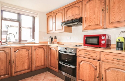 Kington Cottage | The Courtyard