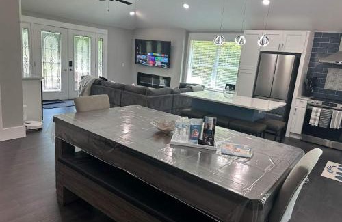 Chapin House | The Cove at Lake Murray