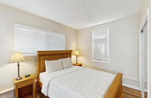 Coburg Hotel | The Cozy Duck Den