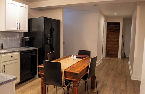 Mount Marion Apartment | The Creek House - Secluded Stay 10min to Woodstock & Saugerties