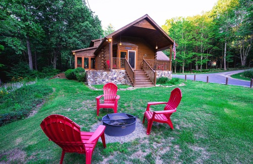 Goldbond House | The Creekside Home at Four Fillies Lodge