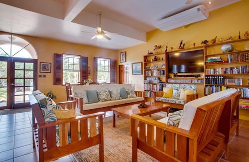 Orchid Bay Bed & Breakfast | The Crimson Orchid Inn at Orchid Bay