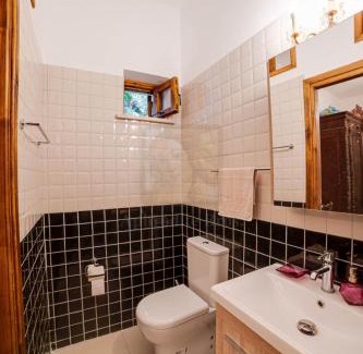 Kyrenia District House | The Cyprus House