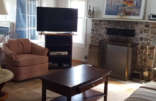 Port Sanilac Cottage | The Dell Cottage: a Private Lakefront Family Owned Home on Lake Huron