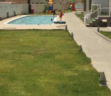 Al Khiran Apartment | The Diamonds (Families Only)