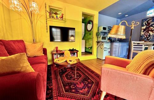 Plainfield Apartment | The Disco Den on Toad Road