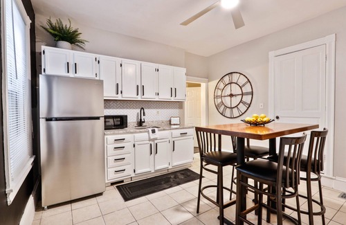 Bethlehem House | The Downtown Bee: Cozy & charming escape steps from Main Street Bethlehem!
