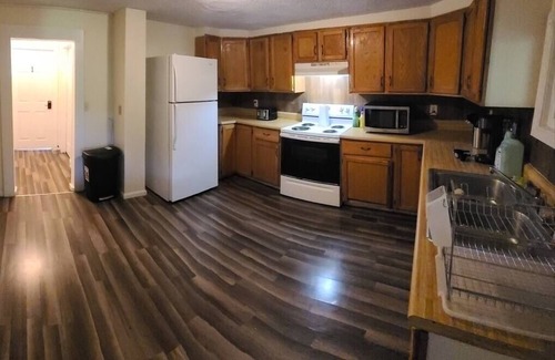 Tazewell House | The Dragon's Den - Upstairs Private Room 3
