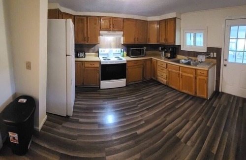 Tazewell House | The Dragon's Den - Upstairs Private Room 3
