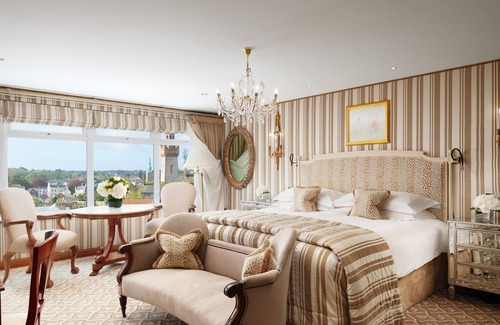 Longstore Hotel | The Duke Of Richmond Hotel